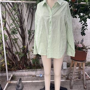 Gilli Green and White Casual Button Down Shirt
